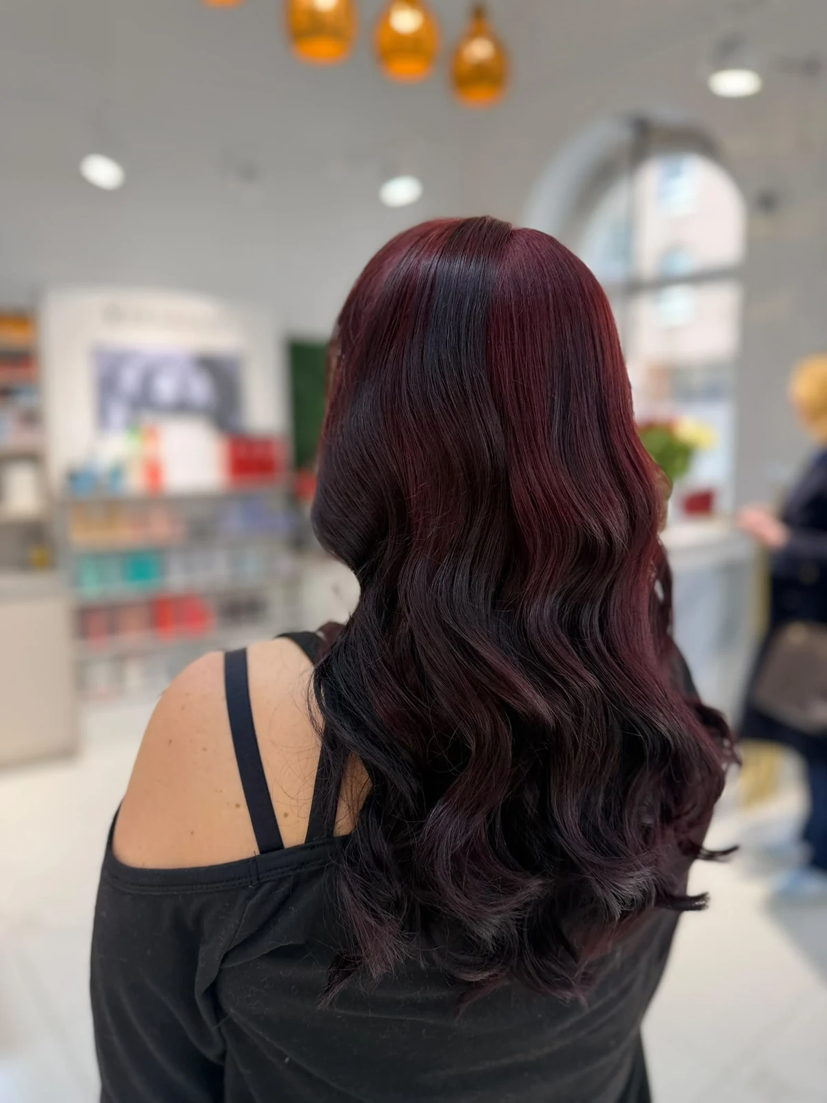 Deep Cherry Violet Nuancierung